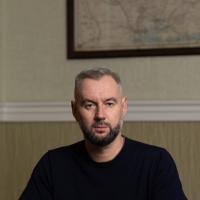 Мякішев  Роман